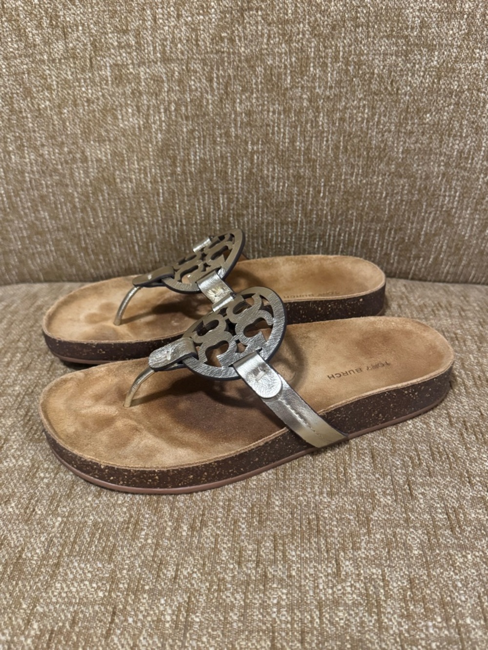 Tory Burch Gold Leather Miller Cloud Flip Flops Sandals Size 7
